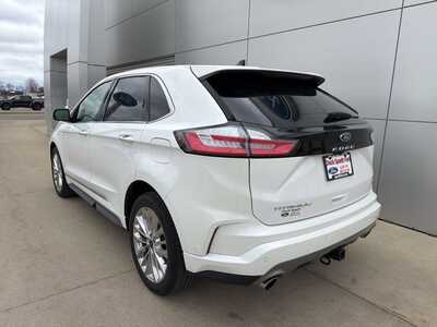 2024 Ford Edge, $36900. Photo 3