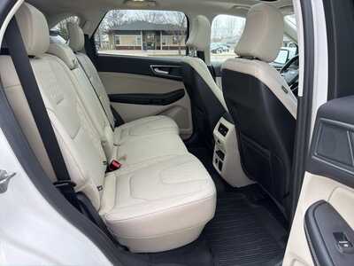 2024 Ford Edge, $36900. Photo 9