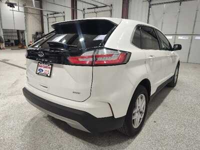 2024 Ford Edge, $29900. Photo 4