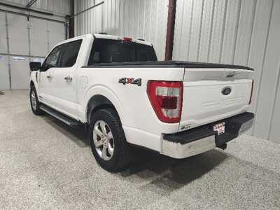 2021 Ford F150 Crew Cab, $25900. Photo 3