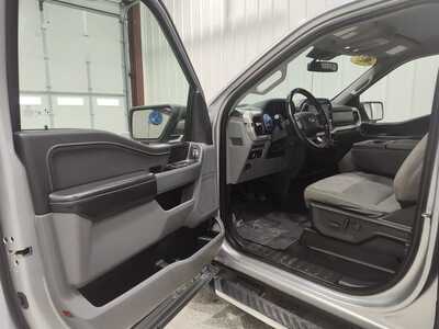 2023 Ford F150 Crew Cab, $37500. Photo 11