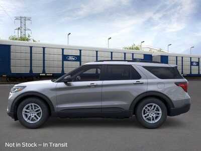 2026 Ford Explorer, $39285. Photo 3