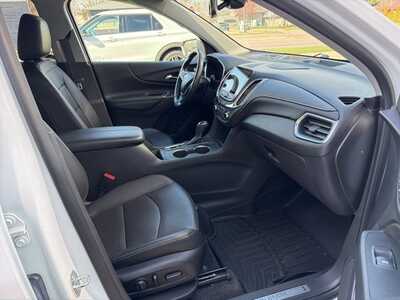 2020 Chevrolet Equinox, $21500. Photo 8