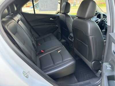 2020 Chevrolet Equinox, $21500. Photo 9