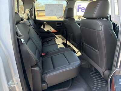 2018 GMC 1500 Crew Cab, $34900. Photo 9