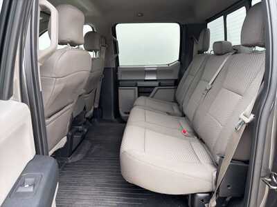 2015 Ford F150 Crew Cab, $20915. Photo 10