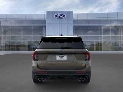 2026 Ford Explorer, $57836. Photo 5
