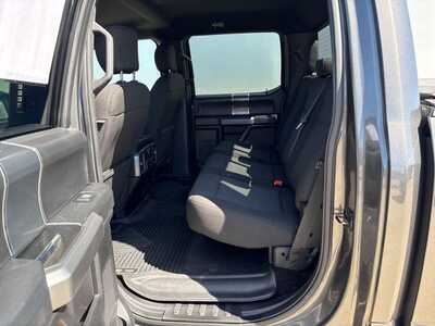 2018 Ford F150 Crew Cab, $23900. Photo 8