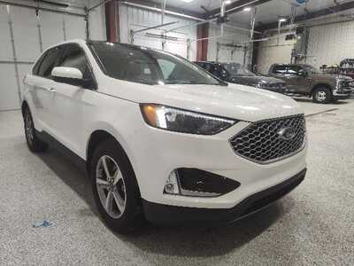 2024 Ford Edge, $34900. Photo 3