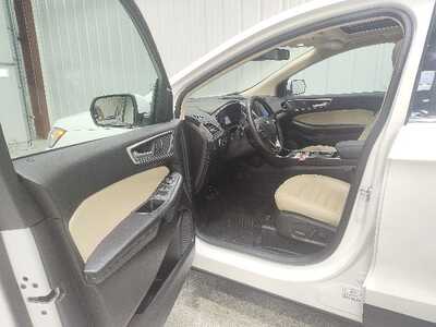 2024 Ford Edge, $34900. Photo 9