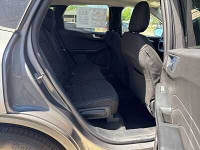 2024 Ford Escape, $26900. Photo 10
