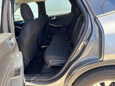 2024 Ford Escape, $26900. Photo 8