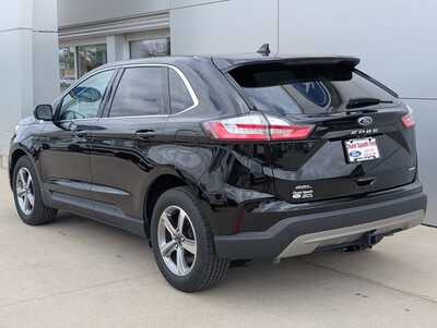 2024 Ford Edge, $30900. Photo 3