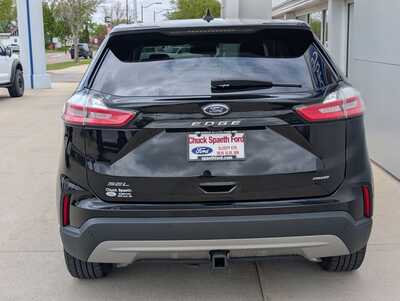 2024 Ford Edge, $30900. Photo 4