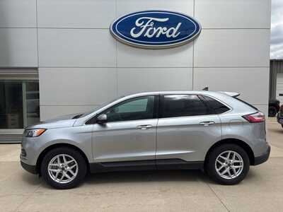 2023 Ford Edge, $29900. Photo 2