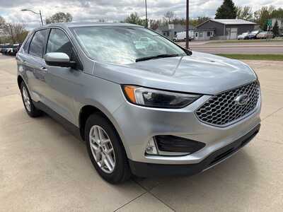2023 Ford Edge, $29900. Photo 3