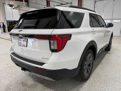 2026 Ford Explorer, $45109. Photo 7
