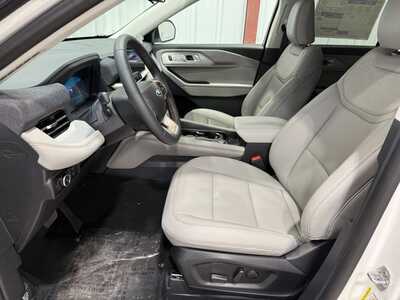2026 Ford Explorer, $45120. Photo 10