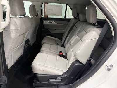2026 Ford Explorer, $45120. Photo 12