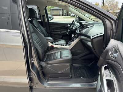 2013 Ford Escape, $7900. Photo 8