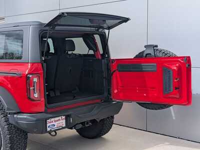 2022 Ford Bronco, $40900. Photo 5