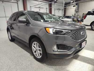2023 Ford Edge, $30900. Photo 3