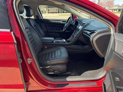 2017 Ford Fusion, $15900. Photo 9
