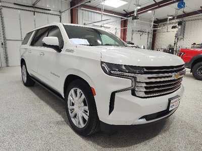 2023 Chevrolet Suburban, $52900. Photo 4