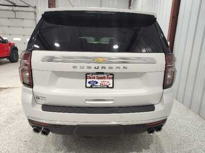 2023 Chevrolet Suburban, $52900. Photo 7