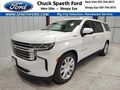 2023 Chevrolet Suburban, $52900. Photo 1