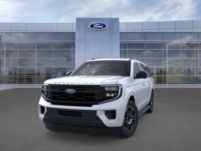 2025 Ford Expedition Max, $72528. Photo 2