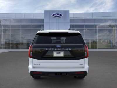 2025 Ford Expedition Max, $72528. Photo 5
