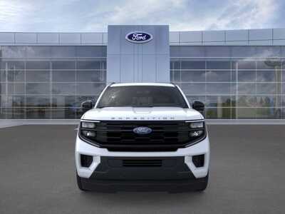 2025 Ford Expedition Max, $72528. Photo 6