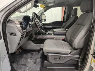 2024 Ford F150 Crew Cab, $32900. Photo 11