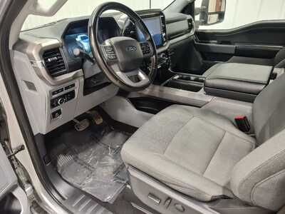 2024 Ford F150 Crew Cab, $32900. Photo 12