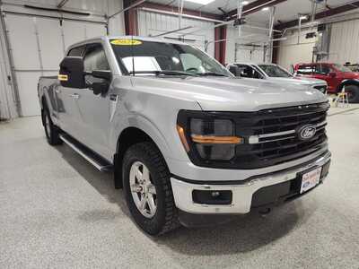 2024 Ford F150 Crew Cab, $32900. Photo 3