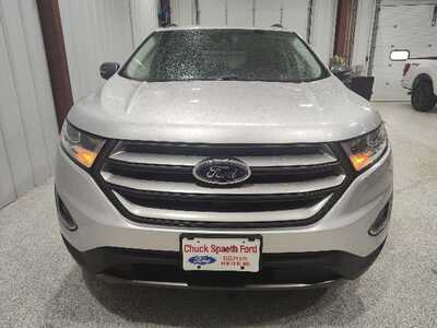 2018 Ford Edge, $17918. Photo 3