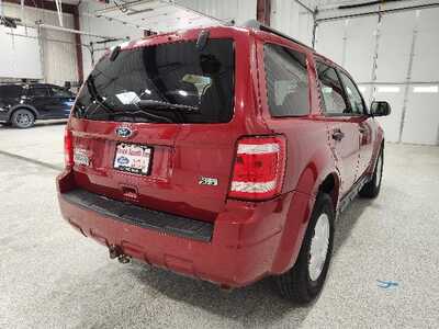 2011 Ford Escape, $8900. Photo 4