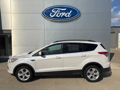 2016 Ford Escape, $10900. Photo 2