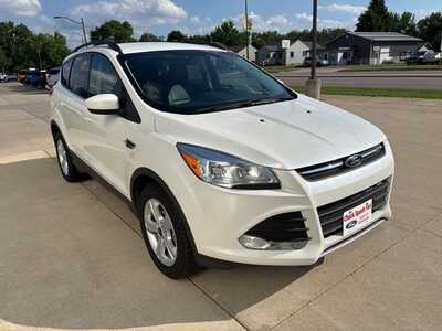 2016 Ford Escape, $10900. Photo 3