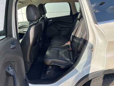 2016 Ford Escape, $10900. Photo 8
