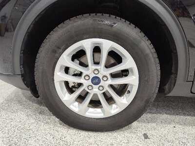 2022 Ford Escape, $16900. Photo 10