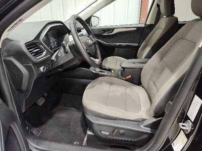 2022 Ford Escape, $16900. Photo 12