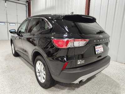 2022 Ford Escape, $16900. Photo 8