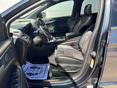 2022 Ford Edge, $26900. Photo 9