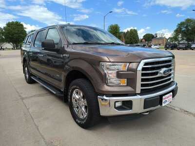 2015 Ford F150 Crew Cab, $15900. Photo 4