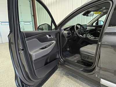 2022 Hyundai Santa Fe, $23900. Photo 11