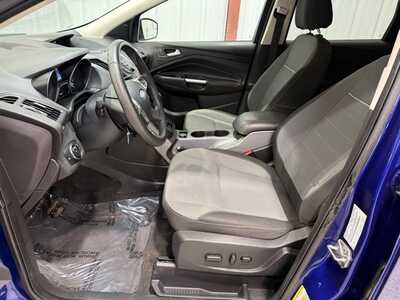 2014 Ford Escape, $8500. Photo 12