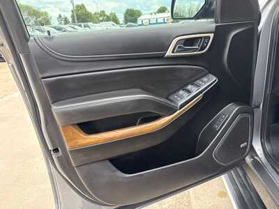2020 GMC Yukon, $21900. Photo 11