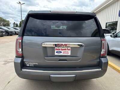 2020 GMC Yukon, $21900. Photo 8